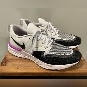 (M) Nike Odyssey React Flyknit 2 - Men’s 10.5